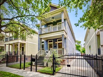 125 E 22nd Street