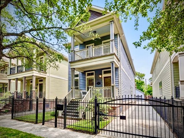 125 E 22nd Street, Houston TX 77008