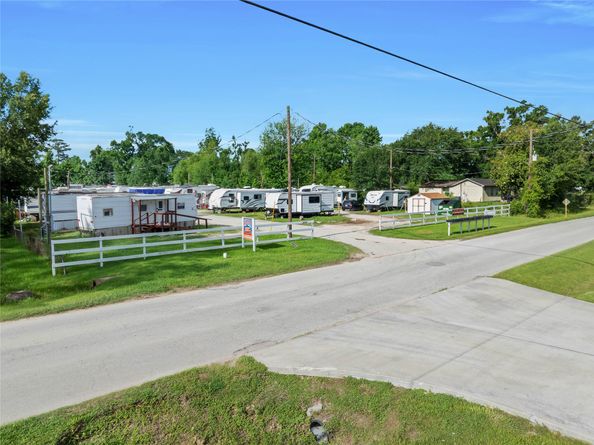 21868 E Martin Drive, Porter TX 77365
