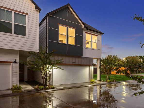 7702 Sky Dweller Drive, Houston TX 77055