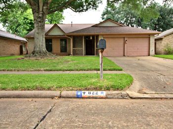 822 Mayweather Lane