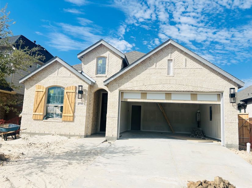 2730 Pathway Crest Lane, Webster TX 77598