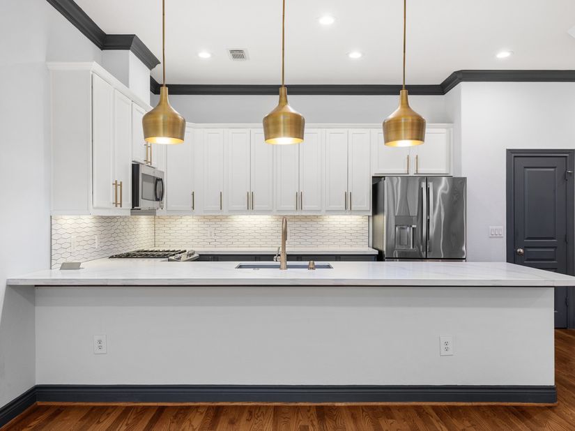 1119 Saint Charles Street, Houston TX 77003