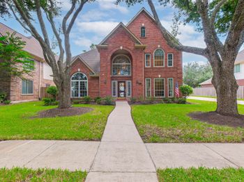 633 Clarenda Falls Drive