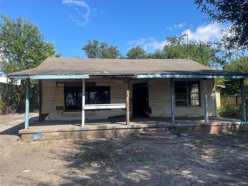 16431 1st Street, Channelview TX 77530
