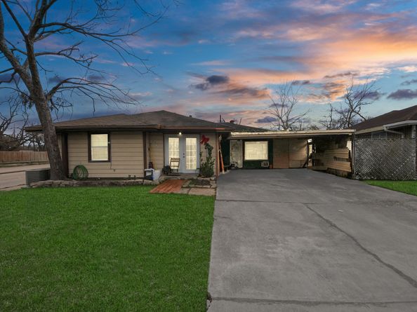 5734 Oriole Street, Houston TX 77017