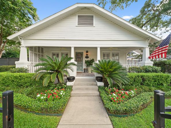 1033 Highland Street, Houston TX 77009