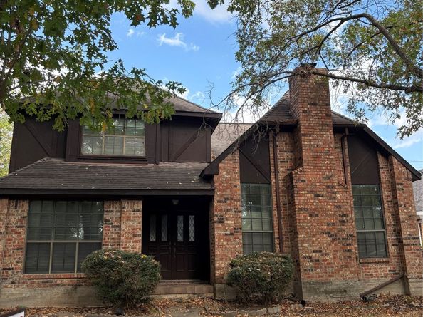 13042 Richmond Avenue, Houston TX 77082