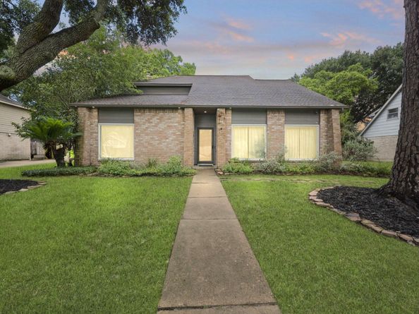 8151 Silent Cedars Drive, Houston TX 77095