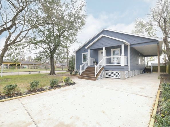 6150 Ridgeway Drive, Houston TX 77033