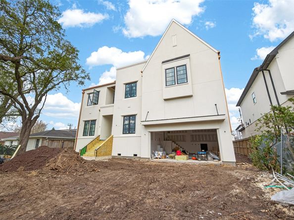 4046 Drummond Street, Houston TX 77025