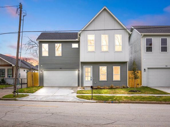 747 Dumble Street, Houston TX 77023