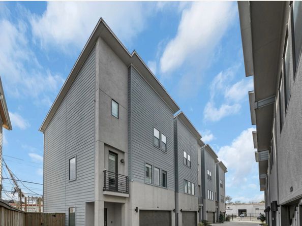 961 Saint Augustine Street, Houston TX 77023