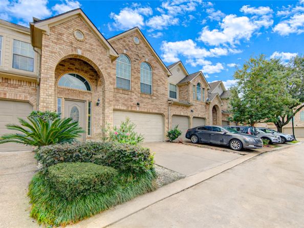 7611 S Linpar Court S, Houston TX 77040