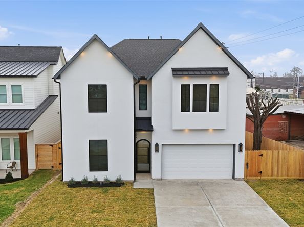 204 Milwaukee Street, Houston TX 77009