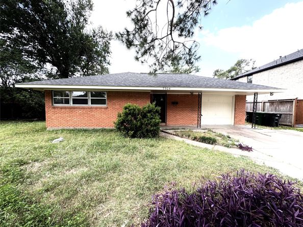 7905 Turquoise Lane, Houston TX 77055