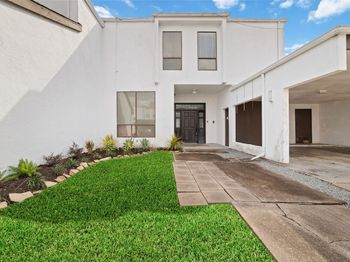 7655 S Braeswood Boulevard