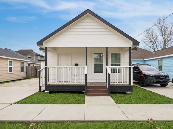 3342 Simmons Street, Houston TX 77004