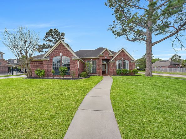 20739 Maple Village Drive, Cypress TX 77433