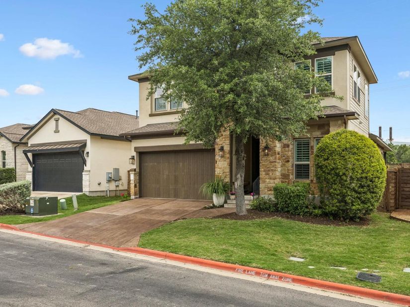10711 Twisted Elm DR, Austin TX 78726