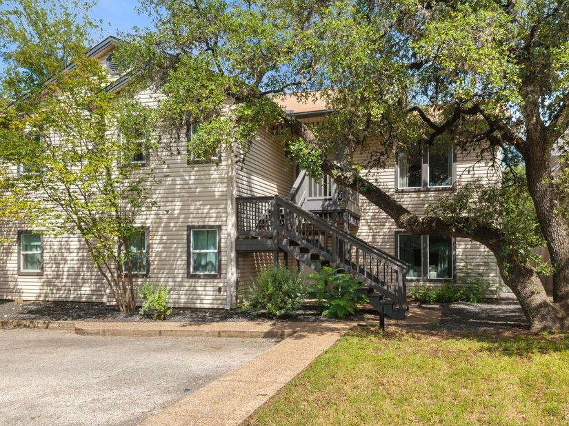 1803 Bouldin Ave, Austin TX 78704