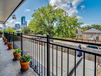 1111 W 10th ST