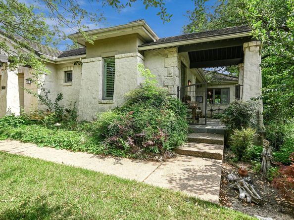 2305 Barton Creek BLVD 28, Austin TX 78735