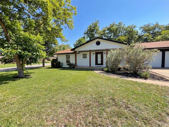 2609 Loyola LN, Austin TX 78723