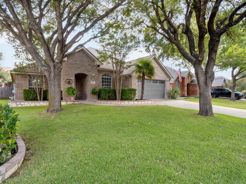 2211 Heritage Well LN, Pflugerville TX 78660