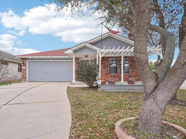 1724 Darjeeling DR, Pflugerville TX 78660