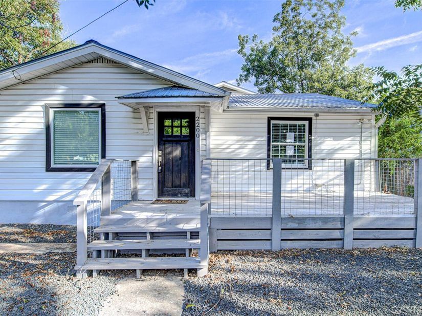 2200 E 14th ST, Austin TX 78702