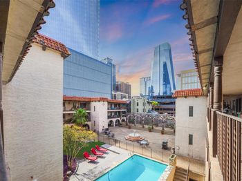 505 W 7th ST