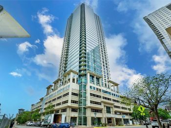 300 Bowie ST