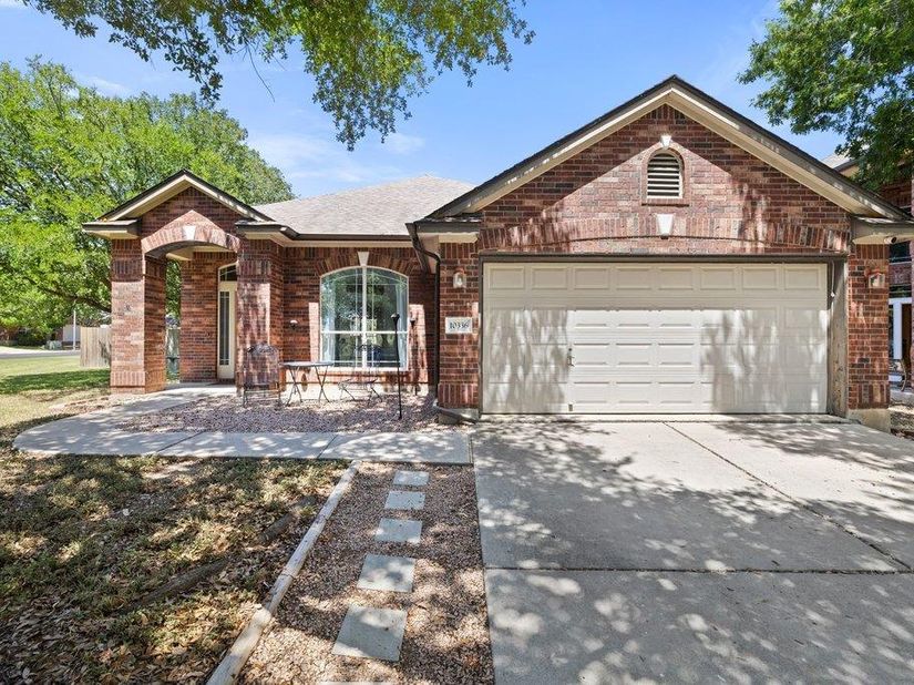 10336 Channel Island DR, Austin TX 78747