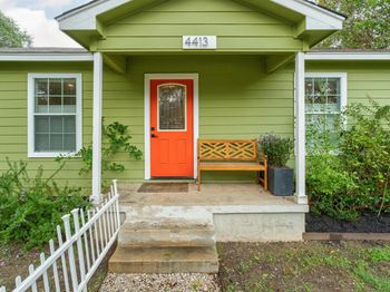 4413 Merle DR