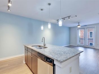 1900 Barton Springs RD
