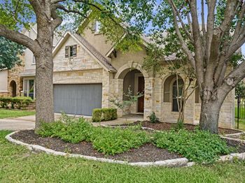 1915 Kempwood LOOP