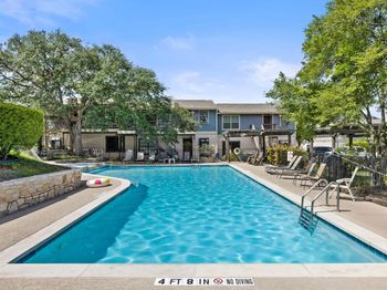 2215 Post RD