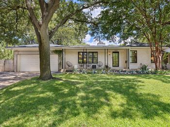 2304 Greenlee DR