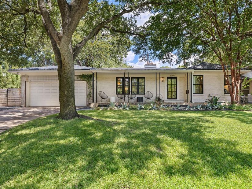 2304 Greenlee DR, Austin TX 78703