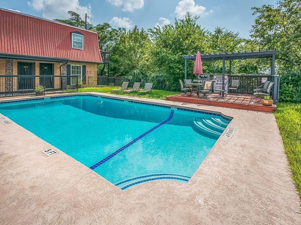 900 S Lamar BLVD 210, Austin TX 78704