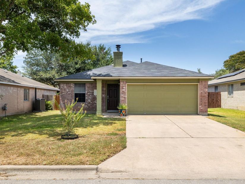 1104 Laurelleaf DR, Pflugerville TX 78660