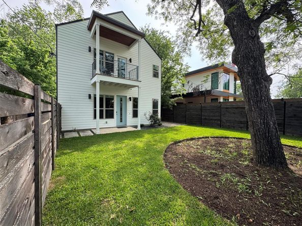2811 Garwood St, Austin TX 78702