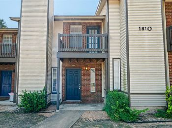 1810 River Crossing CIR