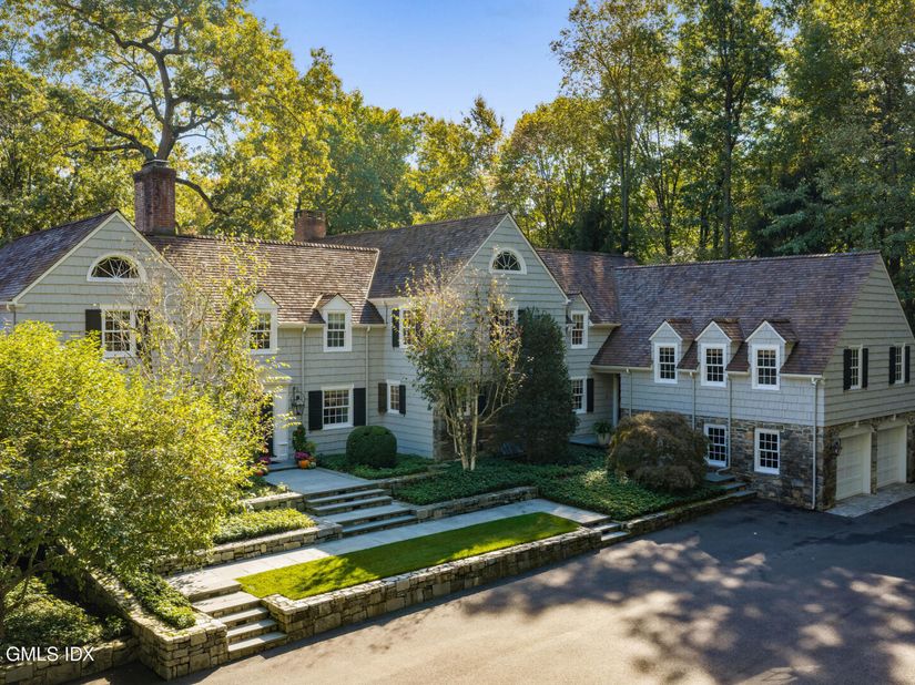 24 Arrowhead Way, Darien CT 06820