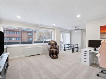 1506 S George Mason Drive