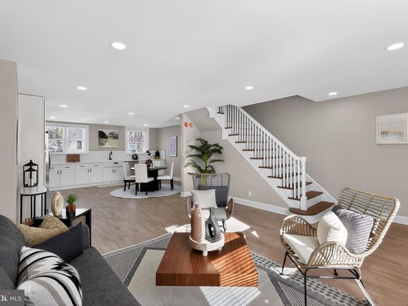 321 E Gorgas Lane, Philadelphia PA 19119