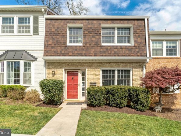 309 Center Street N, Vienna VA 22180