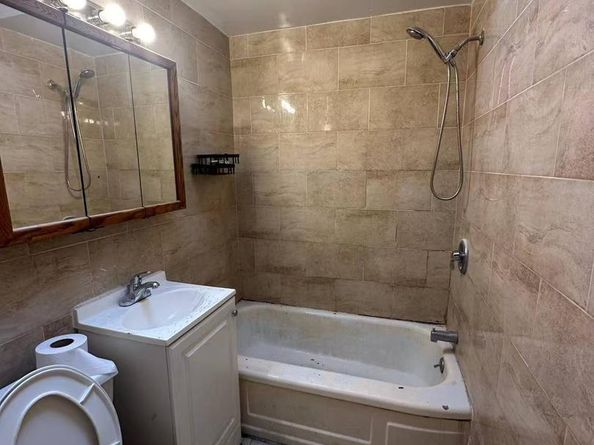 2019 Delmar Drive, Folcroft PA 19032