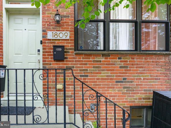 1809 Dickinson Street, Philadelphia PA 19146